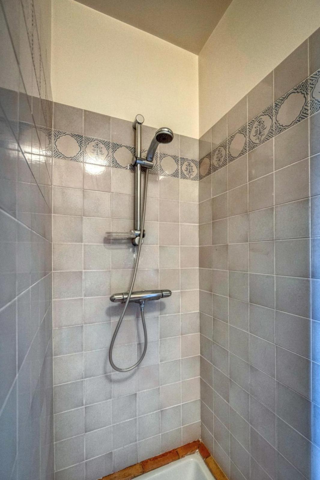 #Hp La Maison Des Lilas Large Family House Sleeps 12 Garden Seyssinet Kültér fotó