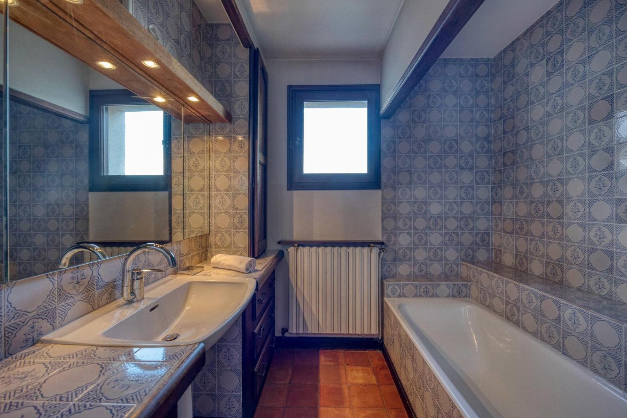 #Hp La Maison Des Lilas Large Family House Sleeps 12 Garden Seyssinet Kültér fotó