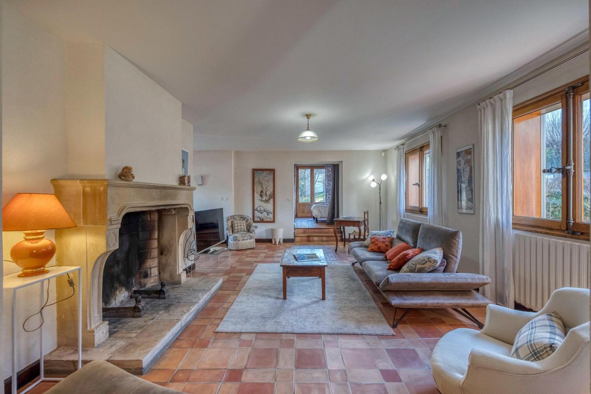 #Hp La Maison Des Lilas Large Family House Sleeps 12 Garden Seyssinet Kültér fotó